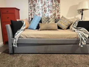 Studio Apartment - Image 2