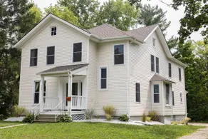 Spacious 4 Bed 3.5 Bath Near Downtown - Image 2