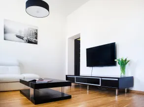 Red Brick Apartments (No.2) - Image 5