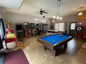 Pet Friendly| Lakefront| Fire Pit| Kayak| Arcade - Image 4