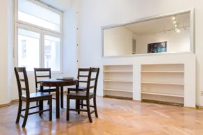 Gdanska 44 Huge Art Gallery Apt free parking incl. - Image 4