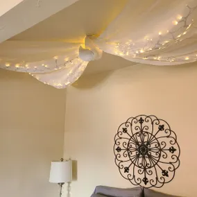 Downtown Tecumseh Loft Spanish Cozy Escape! - Image 3