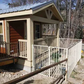 Mt Lemmon Hotel Summerhaven Pet Friendly Cabin 15 - Image 2