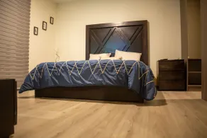 clean, cozy beautiful place. - Image 3