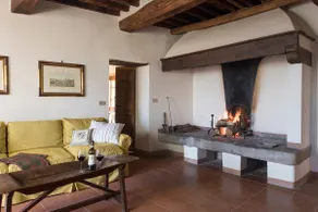 Terrazzina is a charming flat in the hamlet of Castello di Montozzi - Image 2