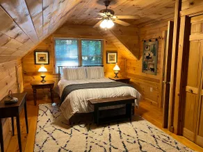 Cheerful 3 bedroom cabin with fireplace - Image 2