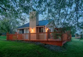 Black River Cottages - Image 5
