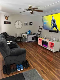Trav’s Place - Image 2