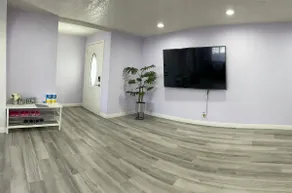 Entire Newly Renovated House in North Pomona - Image 4