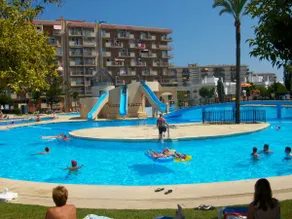 Amazing pool! - Image 2