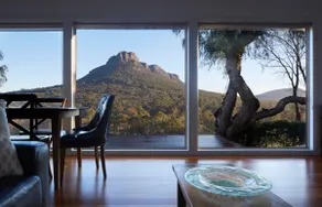 Mereweather Accommodation - Image 3