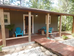Cozy little cabin, close to town. Pet friendly. - Image 3