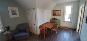 Down town artist suite - Image 3