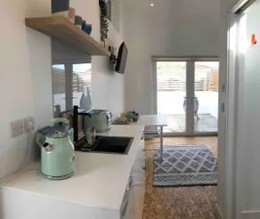 Relaxing Coastal Annex Near Beaches, Braunton - Image 2