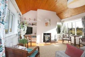 Elias Cottage - Image 2