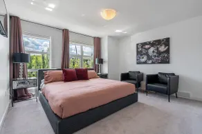 Kensington Calgary House, 3BR, 20 Min to Downtown - Image 2