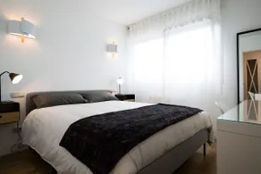 Mendizabal. Wonderful newly renovated apartment. - Image 2
