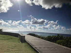 2 Bdrm/Office, W/D, Wi-Fi, Mins2Beach&Food; TopFl - Image 2