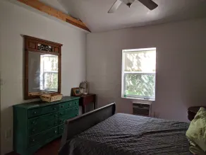 Vintage Villa near Downtown - Image 4