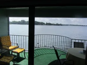 Gorgeous Lake Views- One Bedroom-142 - Image 2