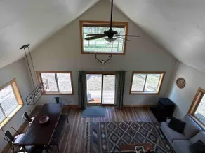 Last Best Cabin - Image 5