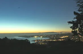 Panoramic Sweeping Ocean Views. - Image 4