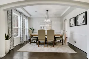 Elegant spacious home with water view. Prime location- Richmond, Katy, Houston, Rosenberg. - Image 5