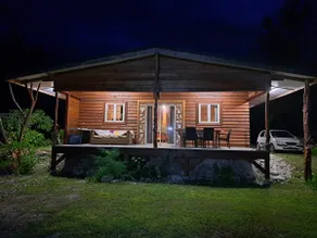The Blue Pineapple Beach House - Image 3