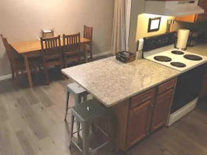 Charming retreat-like 3BR in desirable northshore - Image 5