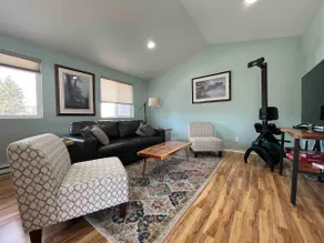 Alder Flat | Convenient & Central Valley Location - Image 3
