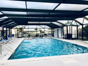 🌴ISLAND TIME! DOCK⚓️POOL🏊🏻‍♀️KAYAKS🛶Boat to Beach🏖 Pets - Image 4