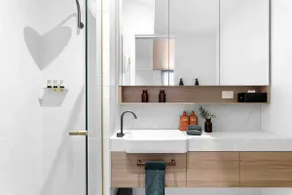 Mod House- pet friendly, central, luxury, 2 king - Image 5