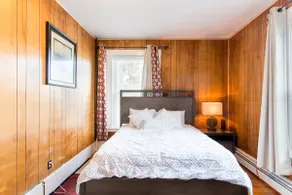 Cozy Apartment in New England . - Image 2