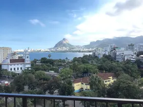 Soap Opera Apartment in Lagoa with Beautiful View and Garage - Image 5