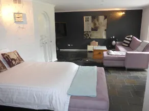 Idyllic Beachside Sanctuary - Image 3