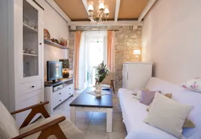 Visilo Heritage Stone House - A 300-year-old Legacy in the Heart of Pučišća - Image 2
