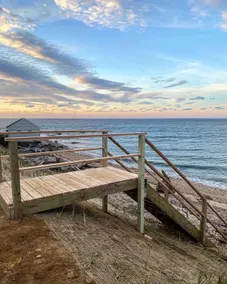Incredible 2 Bedroom Waterfront Cottage! - Image 5