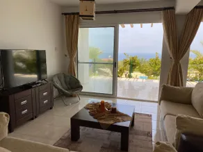 Spacious,Charming Garden Apartment at Sunset bay - Image 4