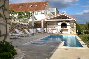 3 bedroom Villa with Pool 15% off all 2026 - Image 4