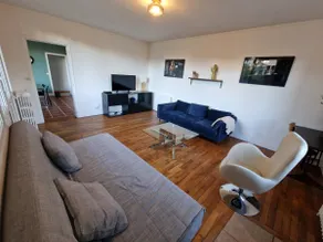 Large home in Clamart - Image 2