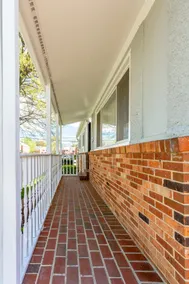 Cozy Retreat for 6 with free parking in Alexandria - Image 5