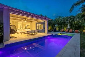 Luxurious Delray Beach Pool Home in Downtown Delray! VIP Beach Passes! - Image 5