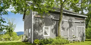 Rustic Swedish Barn/Featured in Airbnb Magazine - Image 4