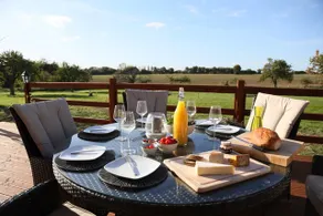 The Orchard Bramble Lodge - Image 5