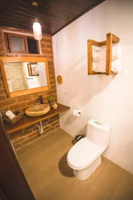 Bamboo View / Heliconia Suite - Image 4
