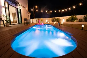 Luna Home [Private Pool/ Karaoke/BBQ/Pool Table] - Image 2