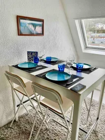 Hyper-central 🐚 apartment, 50 meters from the beach - Image 5