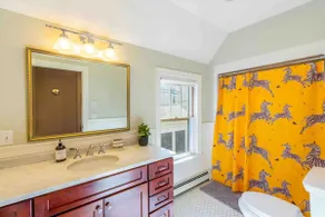 Historic Carriage House Next to Brown/RISD with Free Parking! - Image 5