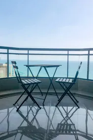 Royal Aparatment on the Sea , Blvd Nitza 34 - Image 2