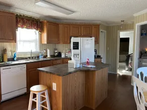Reynolds’ Retreat House - Image 4